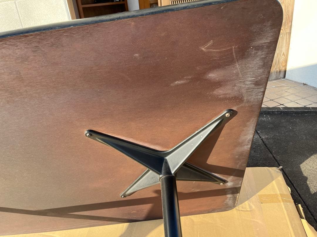 送料込Herman Millerイームズ コントラクトベーステーブル ビンテージ