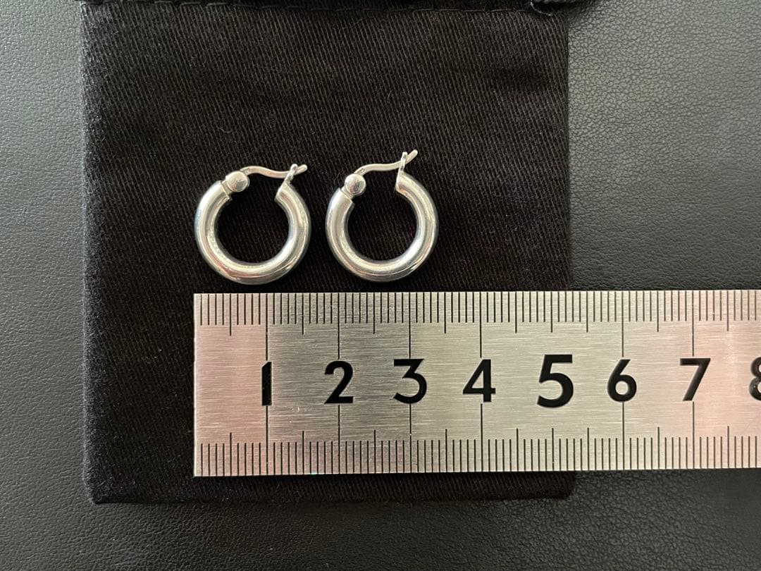 TOM WOOD シルバー フープピアス
