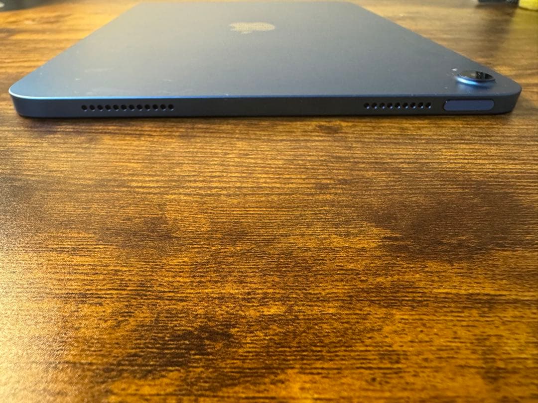 Apple iPad 10.9インチ ブルー本体　Wi-Fiモデル　64GB