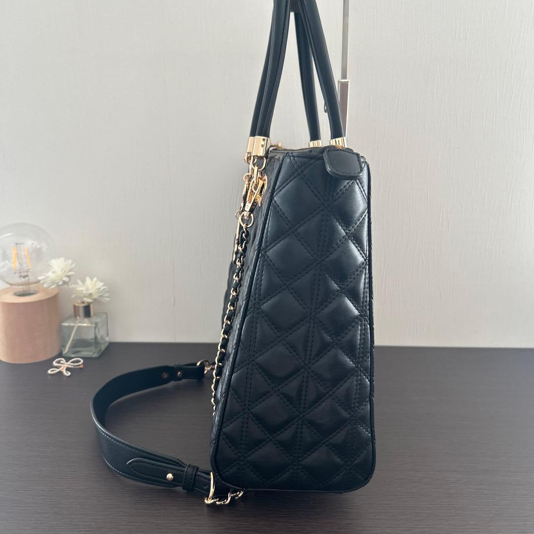 新品　ランダ RANDA 2WAYキルティンラージバック ブラック A4対応