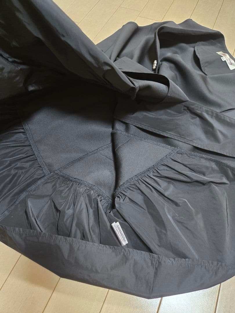 新品スーパービューティSuperBeautyビジューブラックベスト黒40