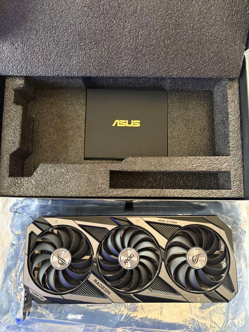 グラフィックボード・グラボ・ビデオカード ASUS ROG STRIX RADEON RX 6800 OC 16GB