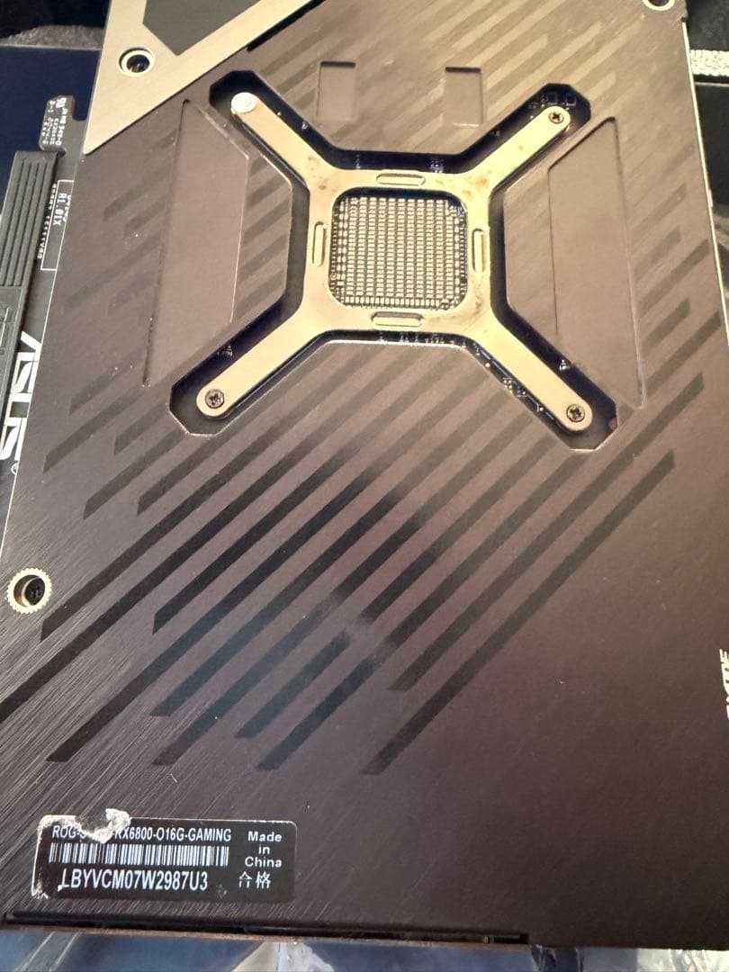 グラフィックボード・グラボ・ビデオカード ASUS ROG STRIX RADEON RX 6800 OC 16GB