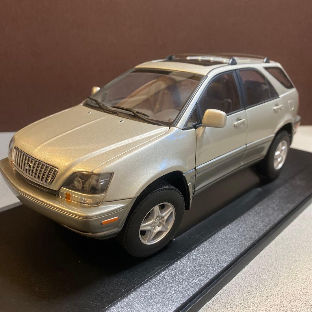 1/18 オートアート　レクサスRX （初代ハリアー）