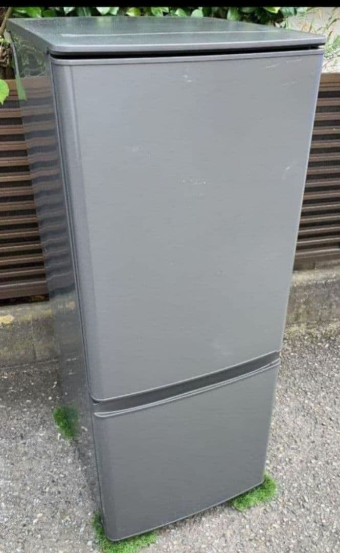 特価三菱冷凍冷蔵庫146L 3段ガラスシェルフLED照明自動霜取り機能付20年製