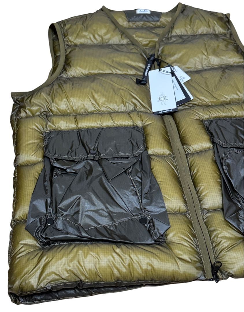【オーサム様】C.P. COMPANY Down Vest