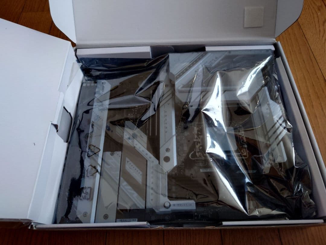 最安値 ROG STRIX Z790-A GAMING WIFI D4