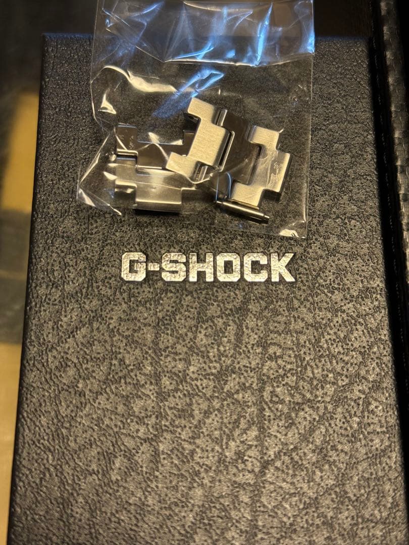 G-SHOCK.シルバー美品　ソーラー電池