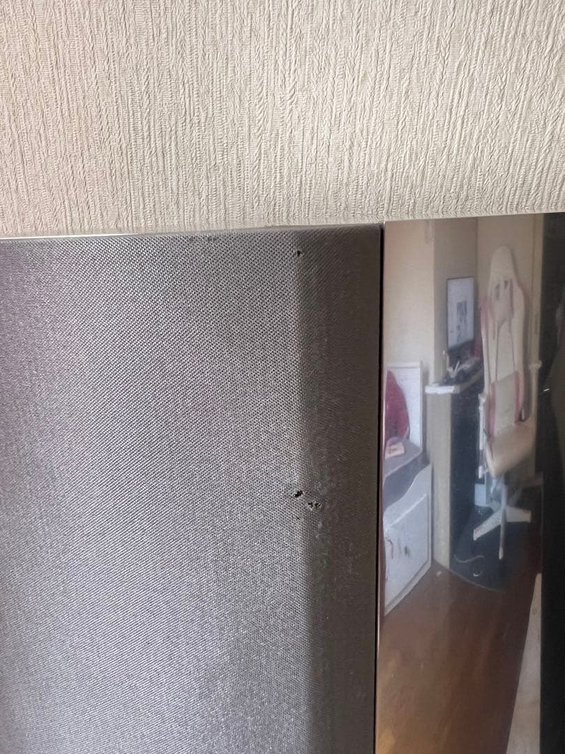 BeoLab 4000スピーカー（スタンド付き）