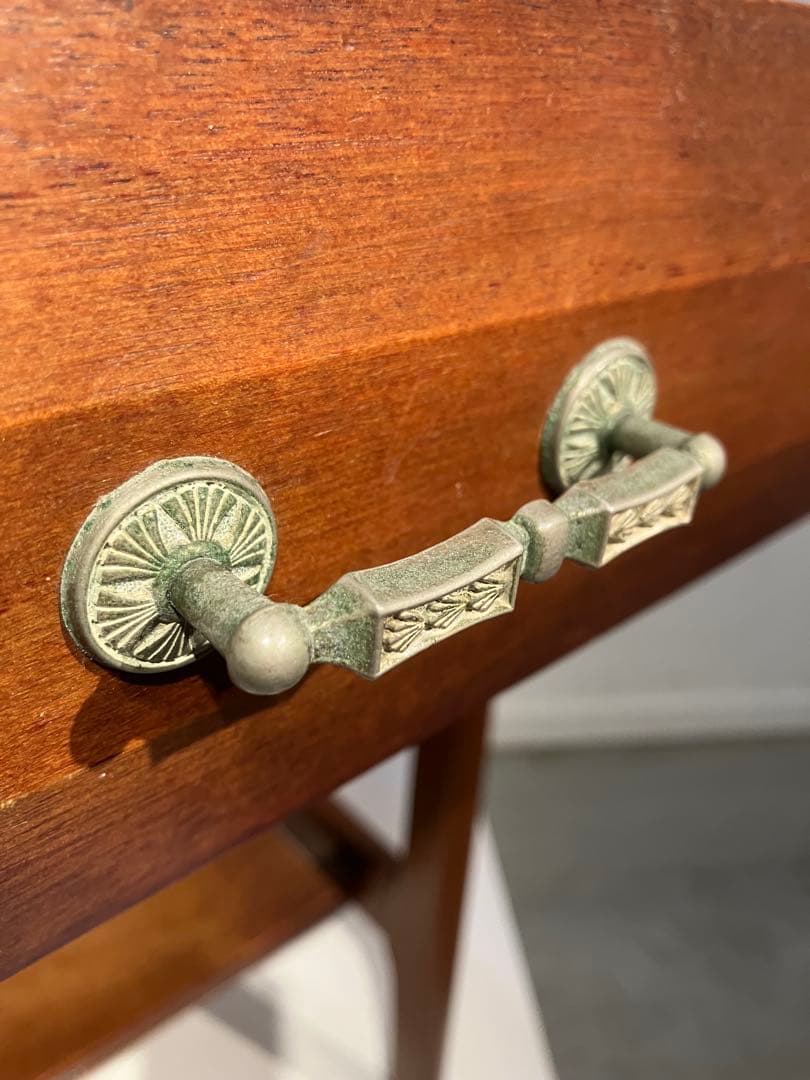 オールド・コイズミの木製コンソールテーブル、レトロ、キツツキ、天童木工、