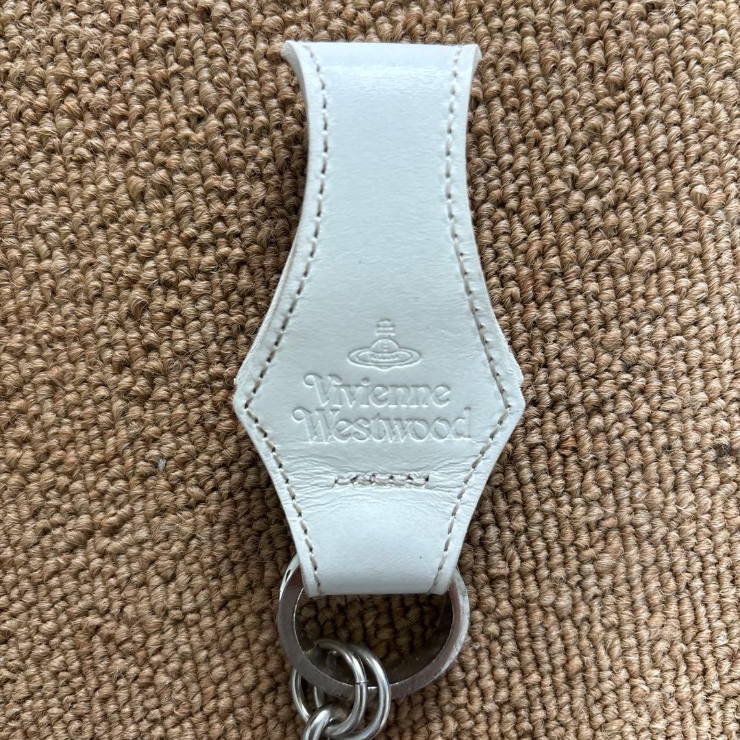 値下げ大歓迎！Vivienne Westwood ウォレットチェーン　白