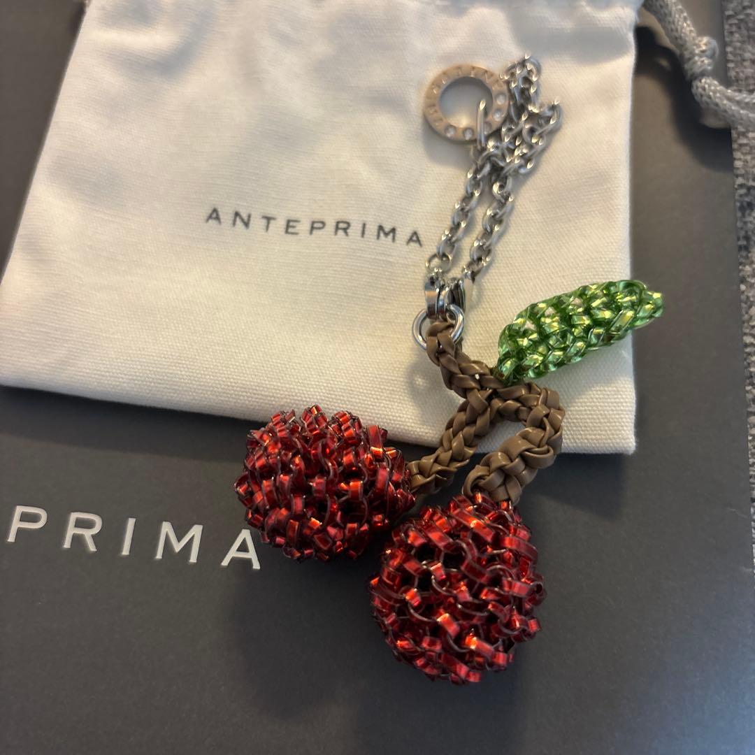【新品未使用】　ANTEPRIMA アンテプリマ　チェリー型チャーム