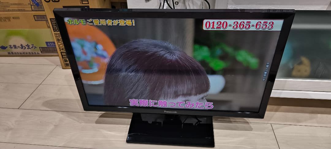 Panasonic TH-24E300 24V型　液晶テレビ　2018年製 中古