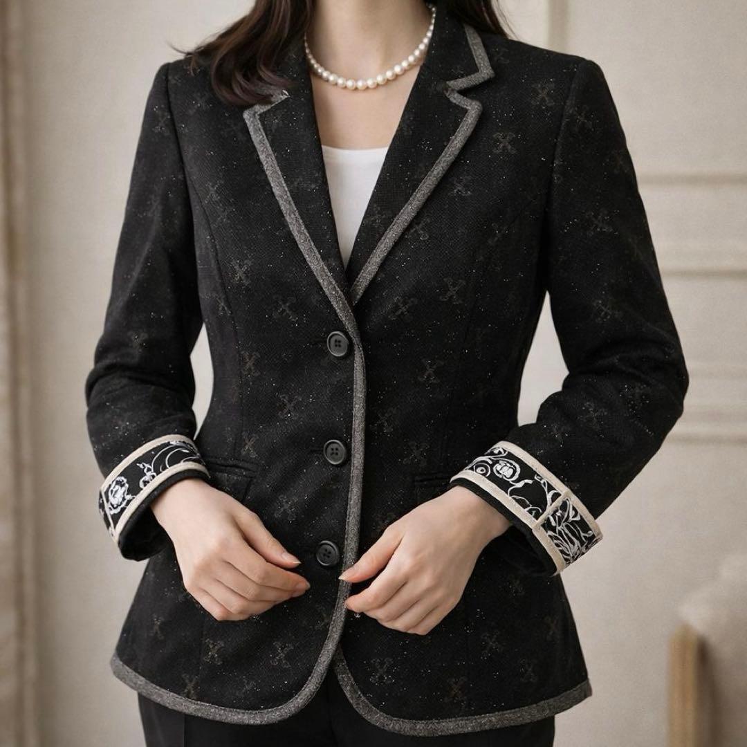 【クミコ】レオナール　ストレッチ テーラードジャケット 総柄 ラメ トリム