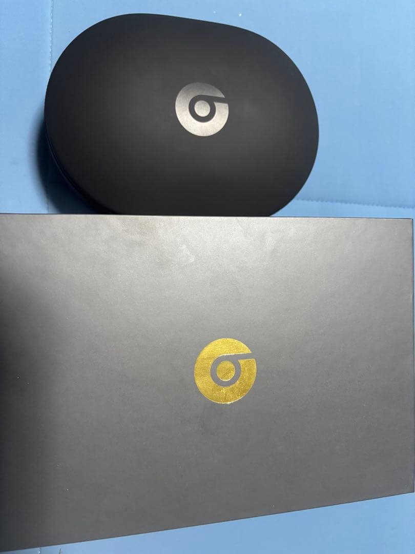 Beats ワイヤレスヘッドホン ブラック/ゴールド