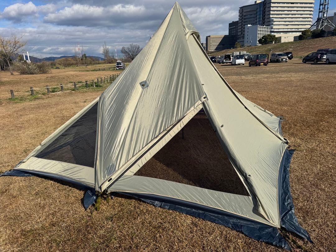 Forma P　ハイドアウト01 DACポール付き 追加スカート仕様