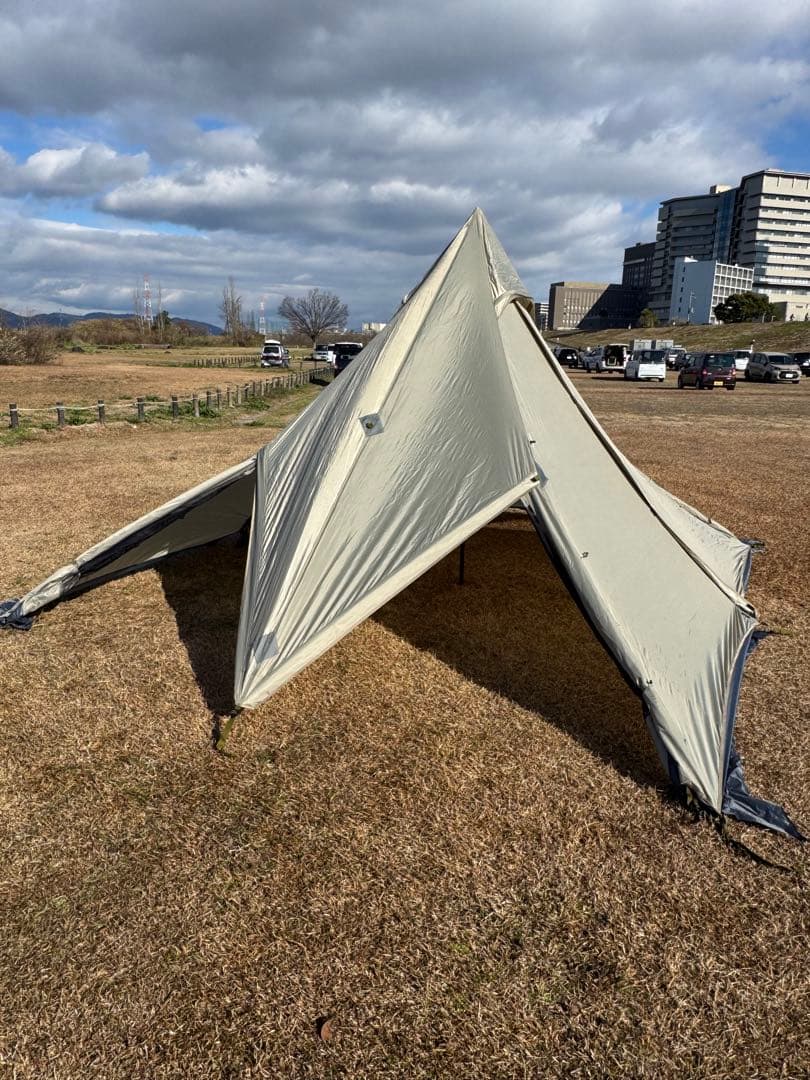 Forma P　ハイドアウト01 DACポール付き 追加スカート仕様