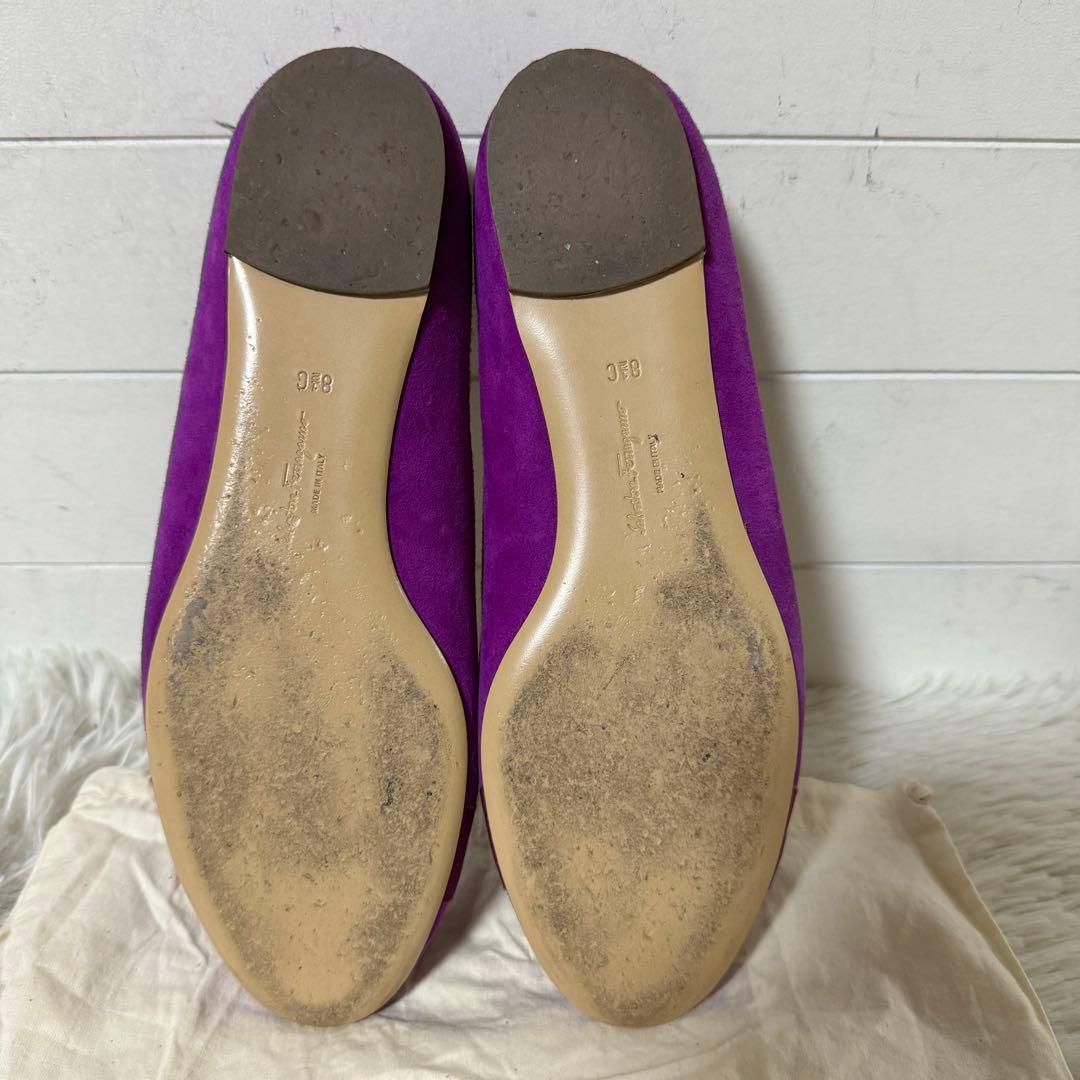 美品✨フェラガモ　フラットシューズ　VARINA ヴァリナ　VARA ヴァラ