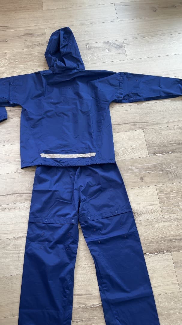 【1回着用】モンベル クレッパー 150(135〜155)cmレインスーツ