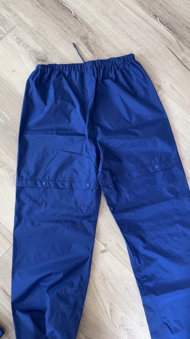 【1回着用】モンベル クレッパー 150(135〜155)cmレインスーツ