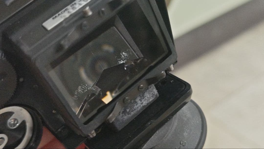 ニコンFフォトミックファインダー、実用品　50mm F1.4レンズ付、露出計OK