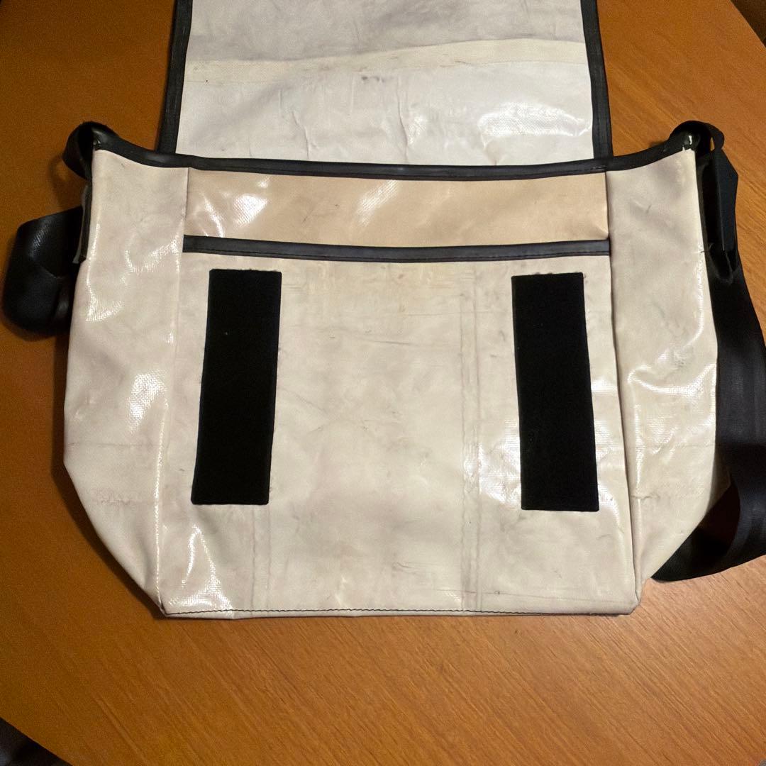 わたがし FREITAG メッセンジャーバッグ