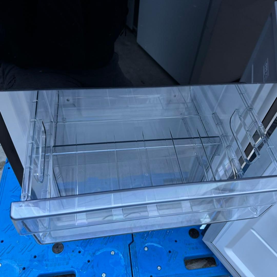 177⭐️2024年製美品★ツインバード　冷蔵庫　ミラー　ブラック　鏡　一人暮らし