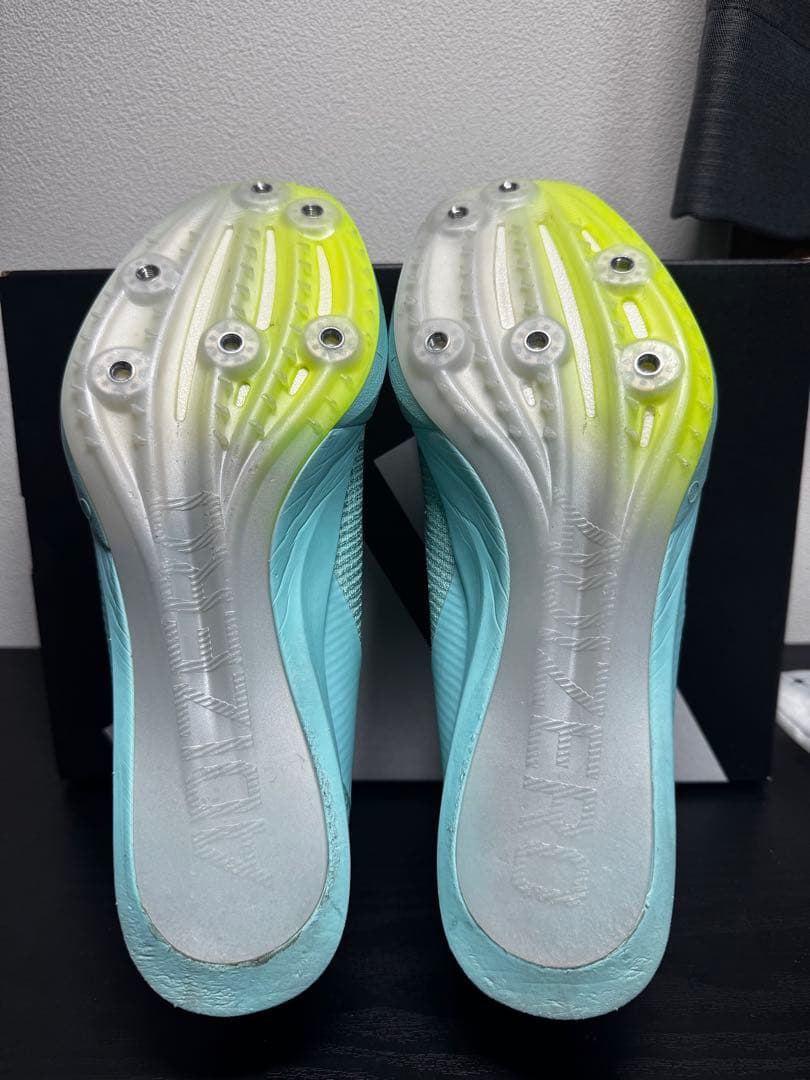 【美品】アディダス アディゼロ フィネス 26.0cm