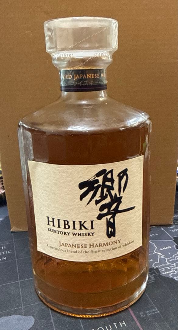 Hibiki Japanese Harmony ウイスキー 700ml