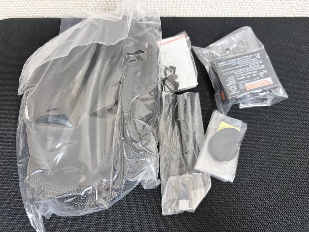 【即購入OK】Fujifilm X-E5 シルバー　ボディのみ