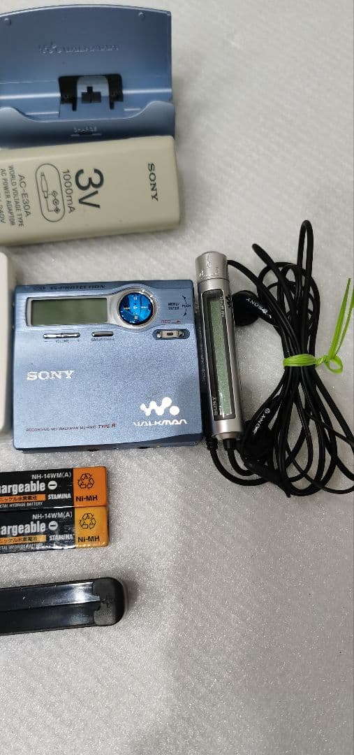 SONY MD WALKMAN MZ-R910 ブルー MZ-EH50 ホワイト