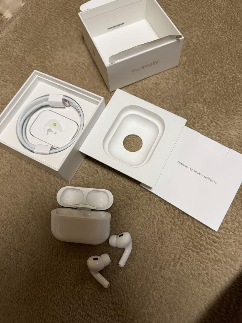 イヤホン Apple Airpods Pro 2