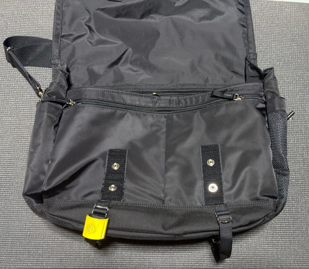 POTR / RIDE BLACK メッセンジャーバッグ 90周年限定