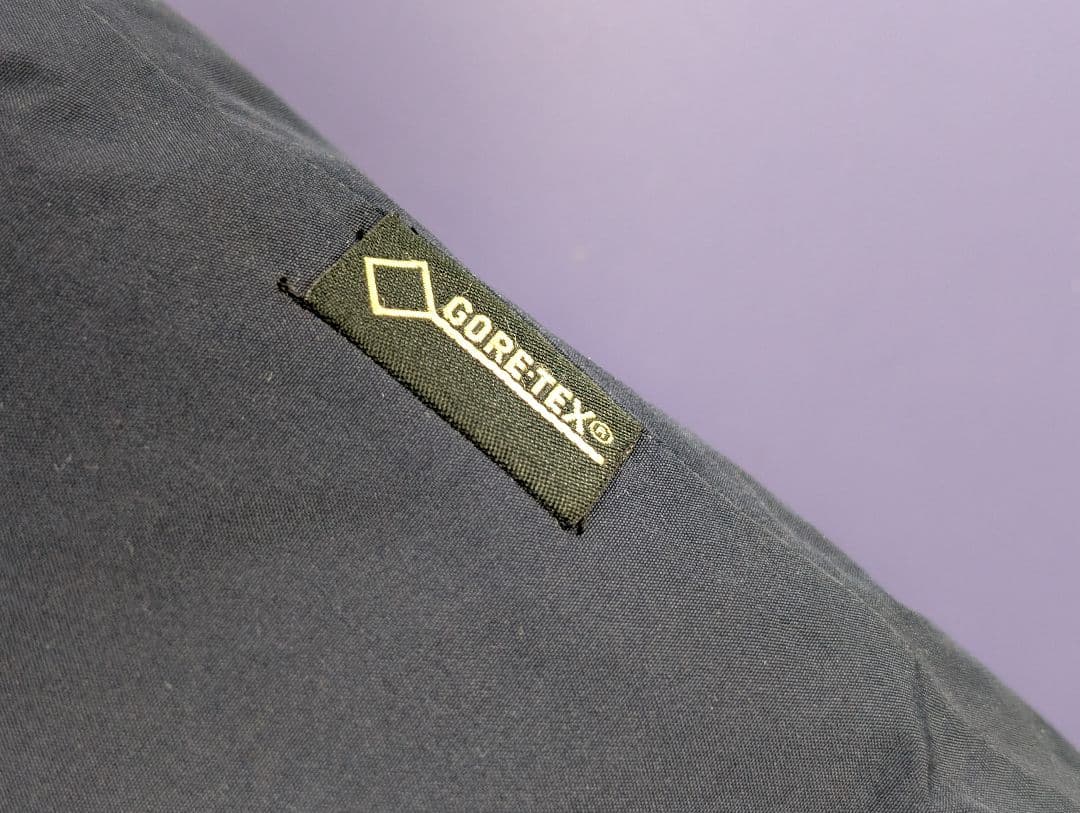 ☆値下げ☆【MILLER】ミレー GORE-TEX ネイビー ダウンジャケット