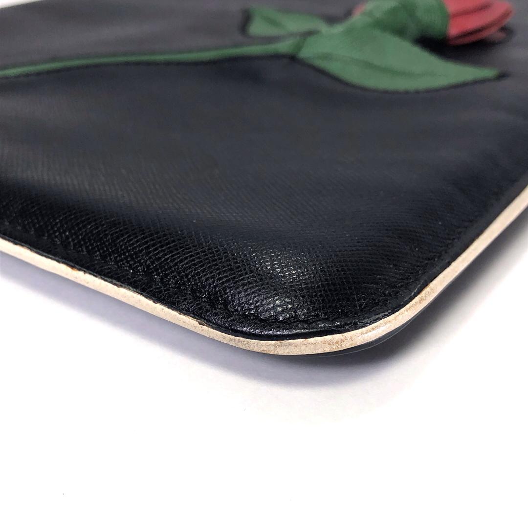 【美品・カード付き】プラダ／サフィアーノ iPadケース 2ARD64