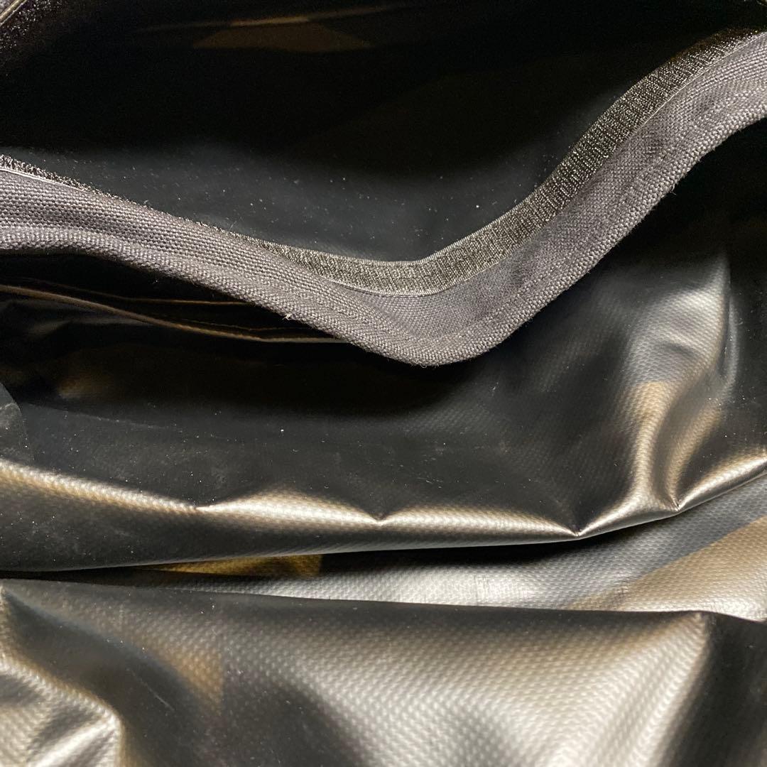 【ほぼ未使用♪2、3回使用】CRANK TOKYO メッセンジャーバッグ黒ラージ