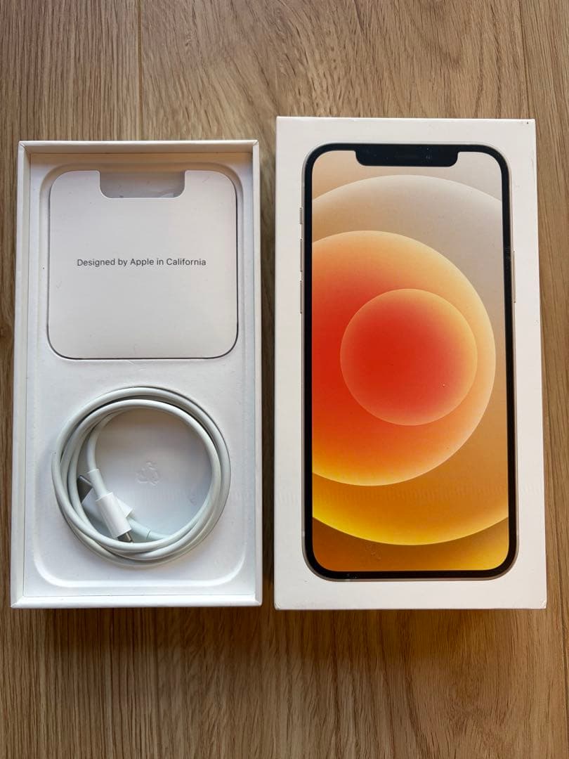 Apple iPhone 12 64GB ホワイト SIMフリー