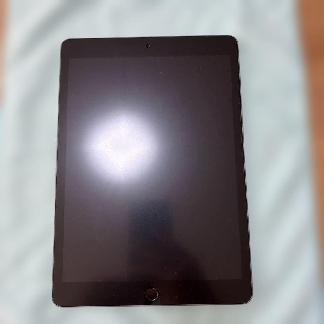iPad Wi-Fi 32GB Space Gray 第７世代　バッテリー92%