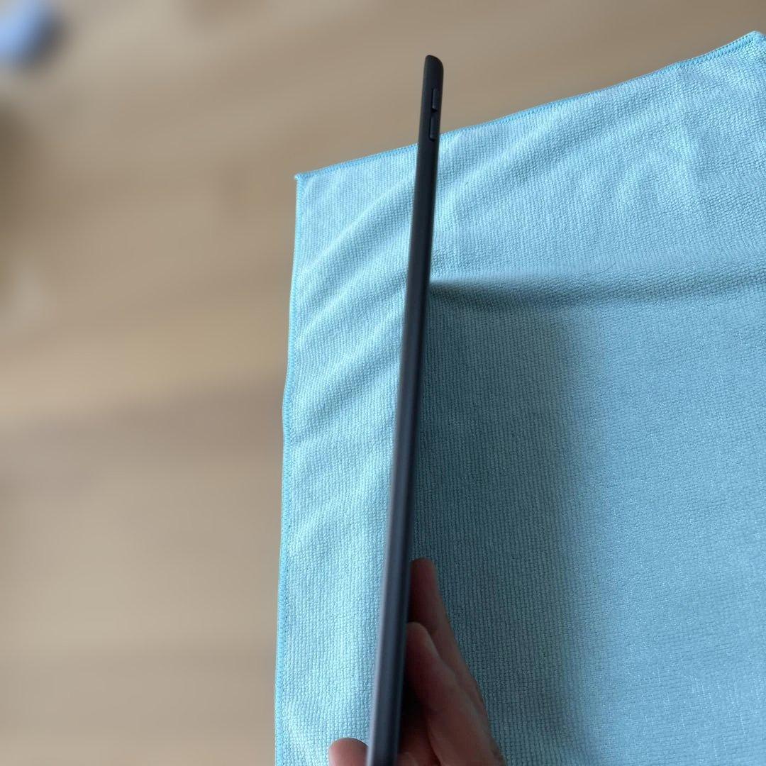 iPad Wi-Fi 32GB Space Gray 第７世代　バッテリー92%