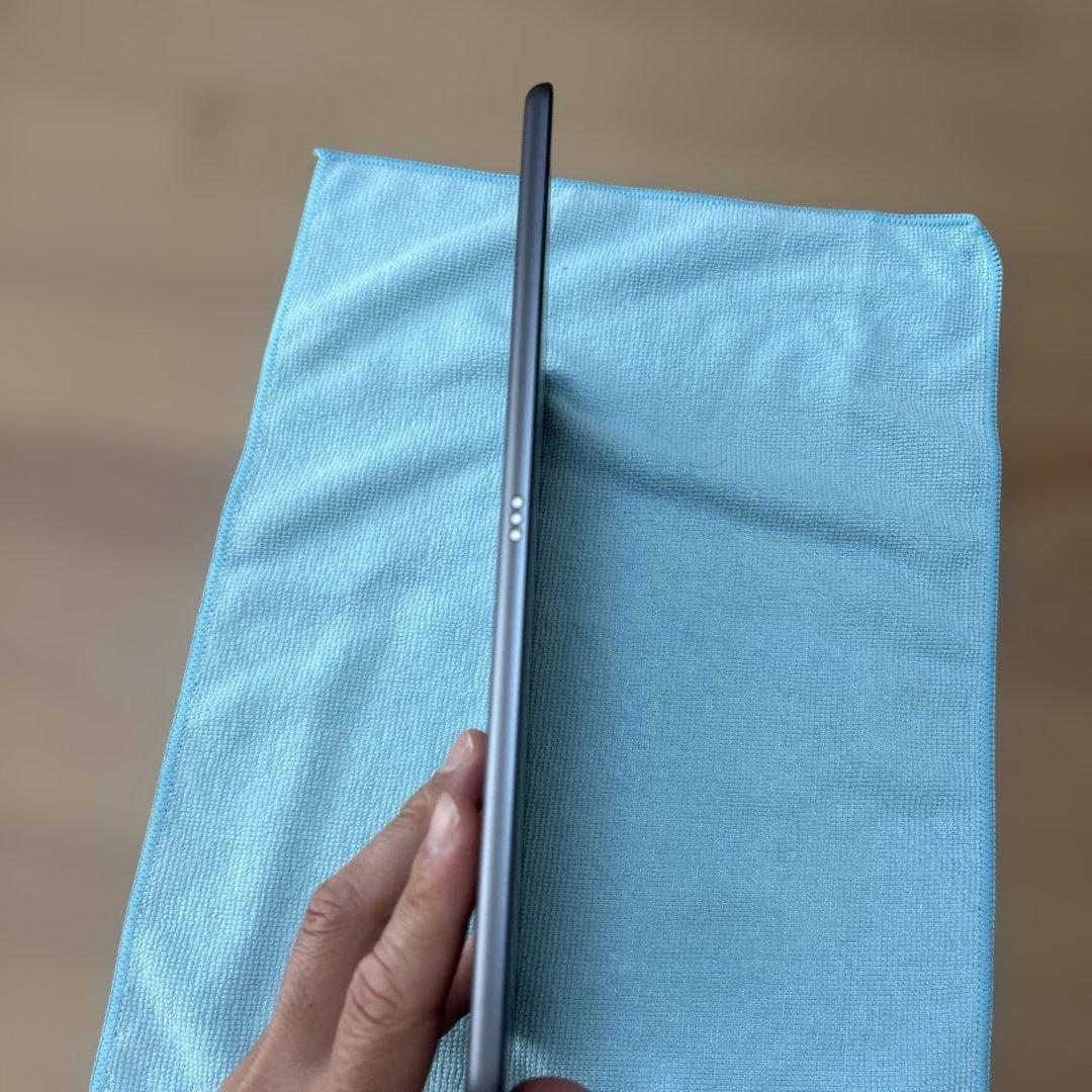 iPad Wi-Fi 32GB Space Gray 第７世代　バッテリー92%