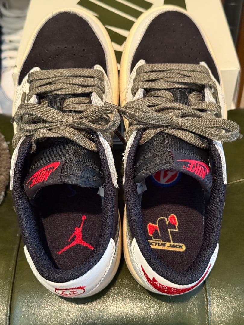 ナイキ　エアジョーダン1 トラヴィススコット　20cm