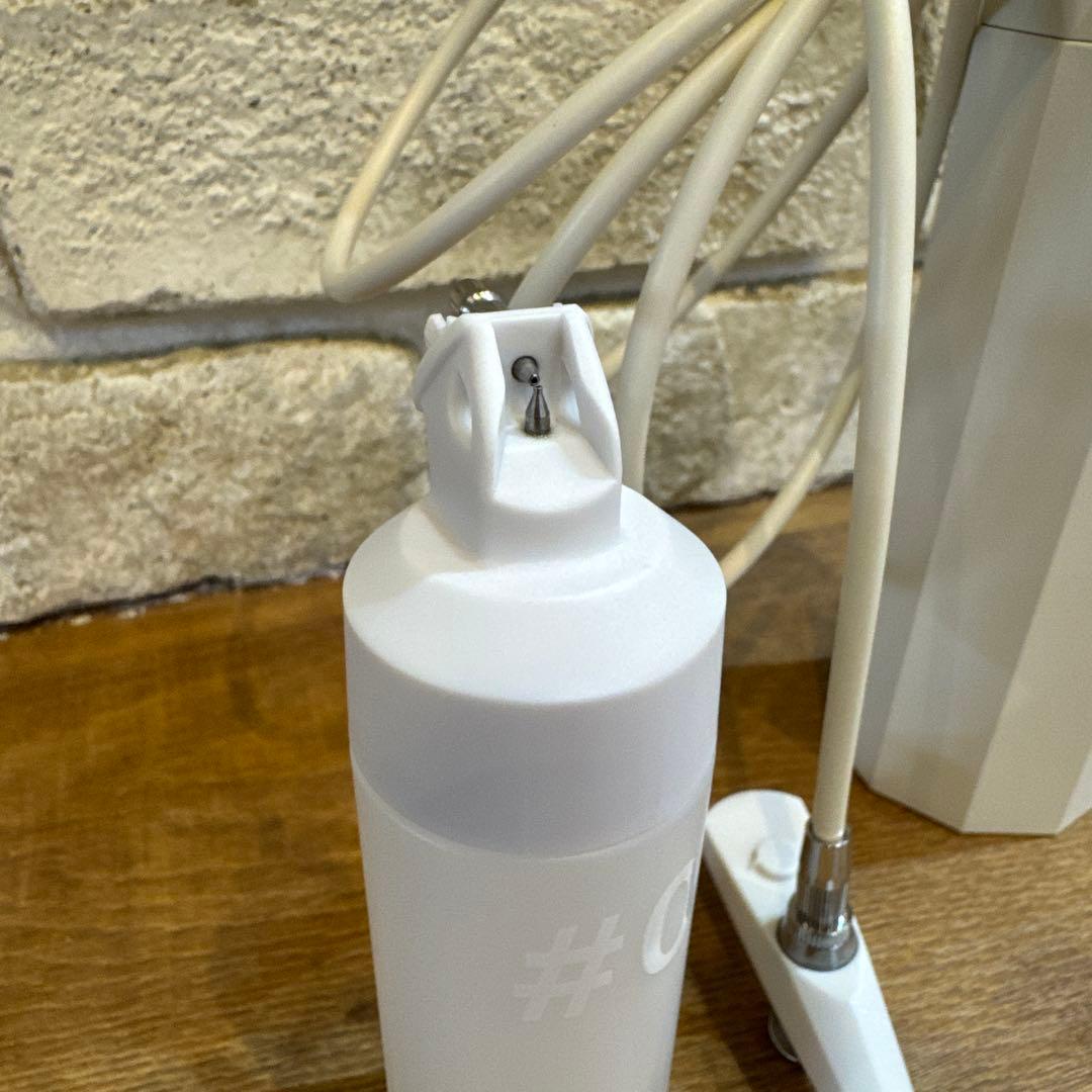 主*主様 MEGLY(メグリー)炭酸美容デバイスセット ボンベ1化粧水1 スター