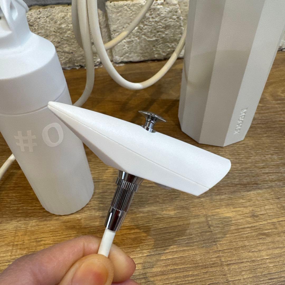 主*主様 MEGLY(メグリー)炭酸美容デバイスセット ボンベ1化粧水1 スター