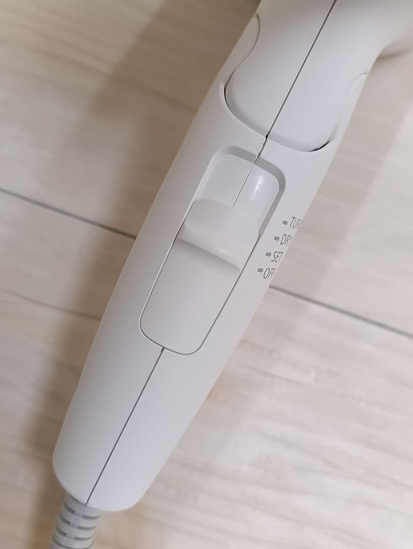 パナソニック ナノケア Panasonic EH-NA0G 21年製 WH 01