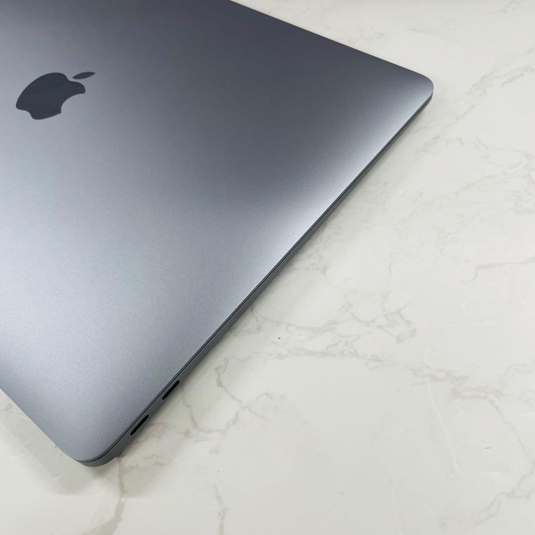 MacBook Air 2020 13インチ M1 16GB 512GB