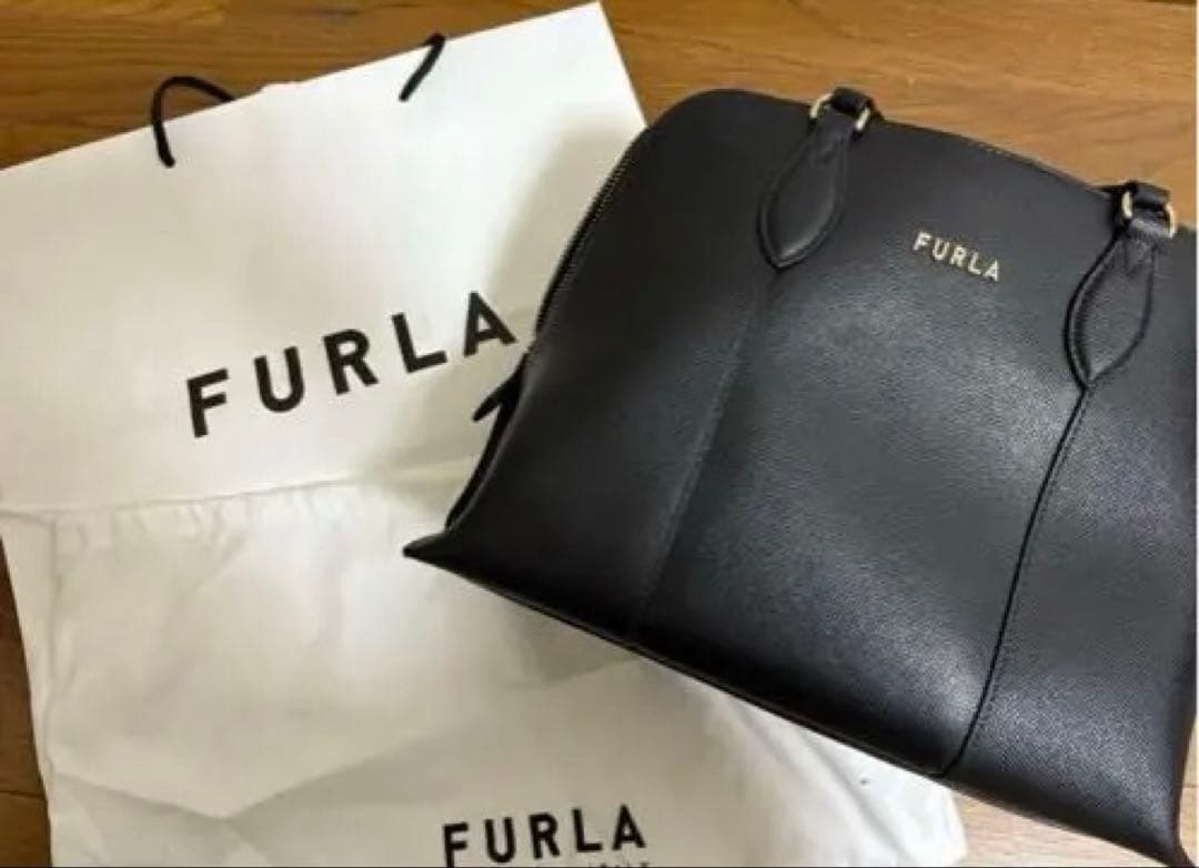 最終価格⭐︎安心鑑定付！美品！ FURLA 黒 ビジネスバッグ 保存袋付き