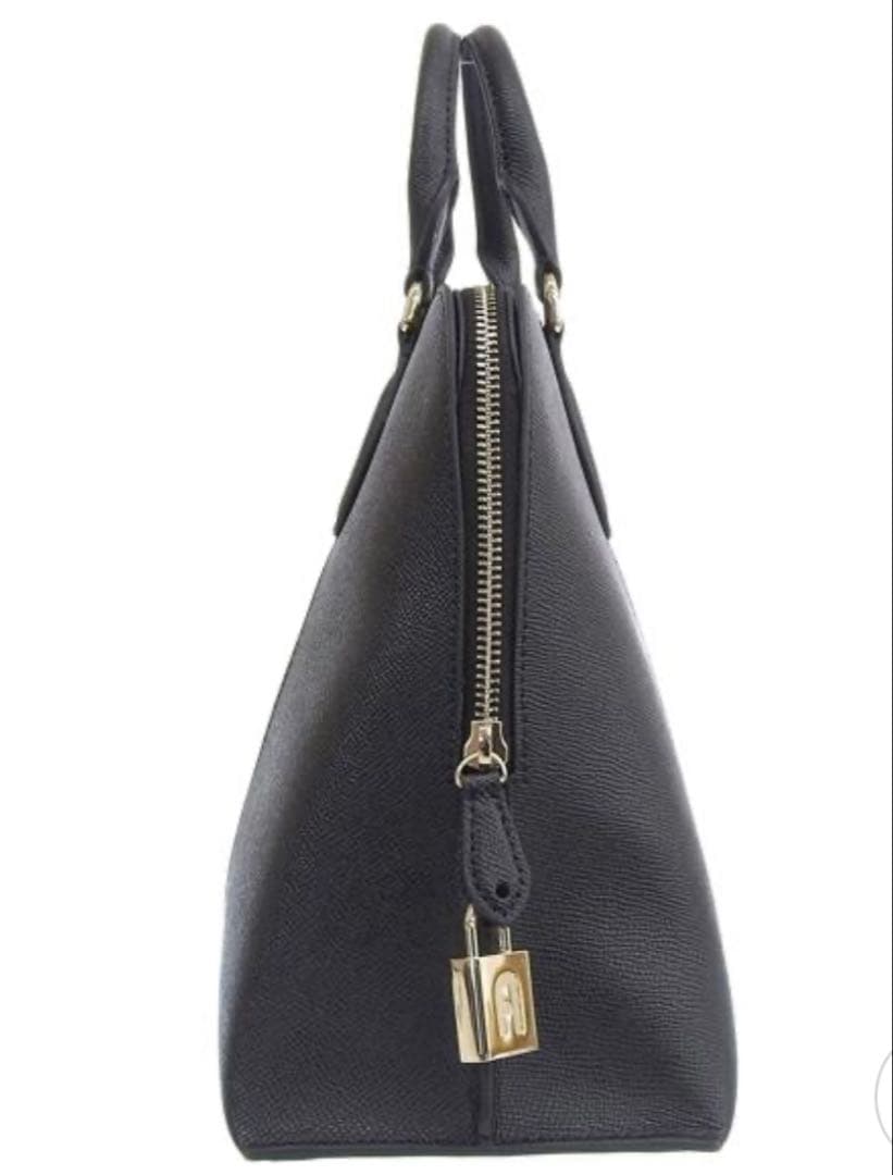 最終価格⭐︎安心鑑定付！美品！ FURLA 黒 ビジネスバッグ 保存袋付き