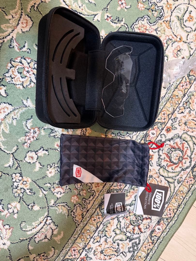 100% ロードバイク　サングラス