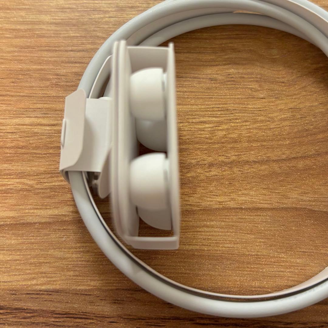 AirPods Pro 第1世代 A2190 Lightningコネクタ　純正