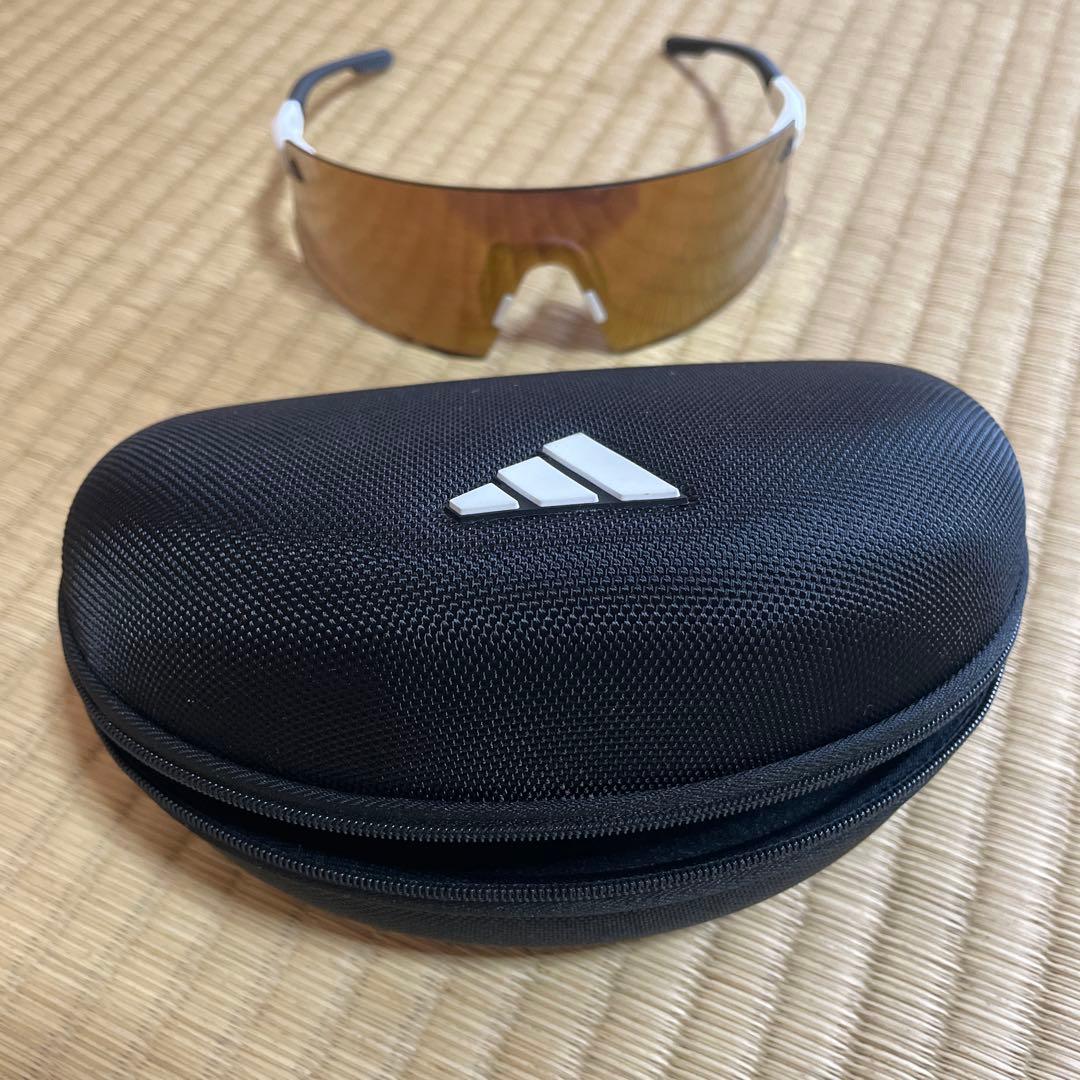 【黒田朝日着用】adidas サングラス